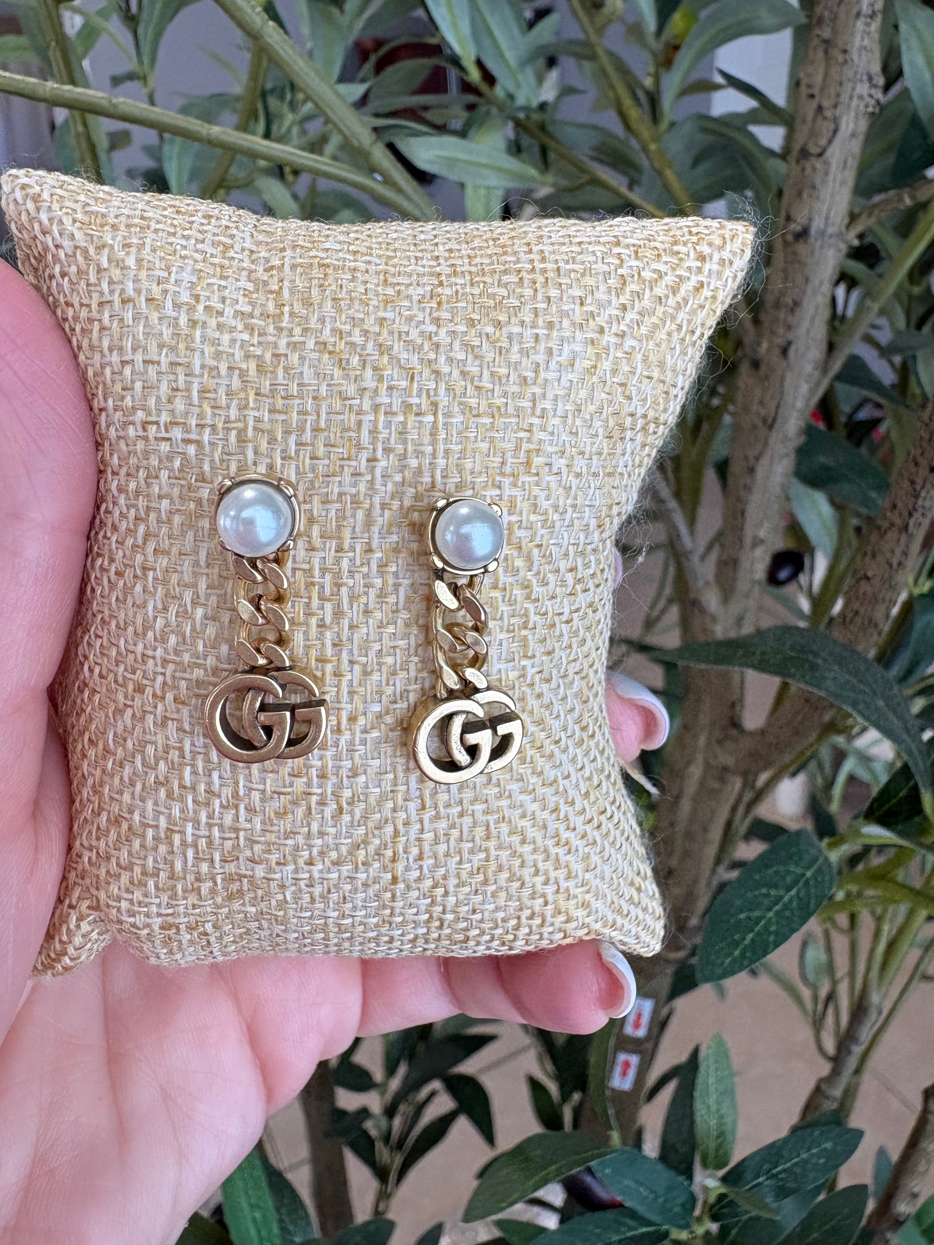 Gg earrings