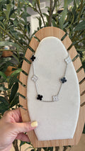 Van balck/silver necklace