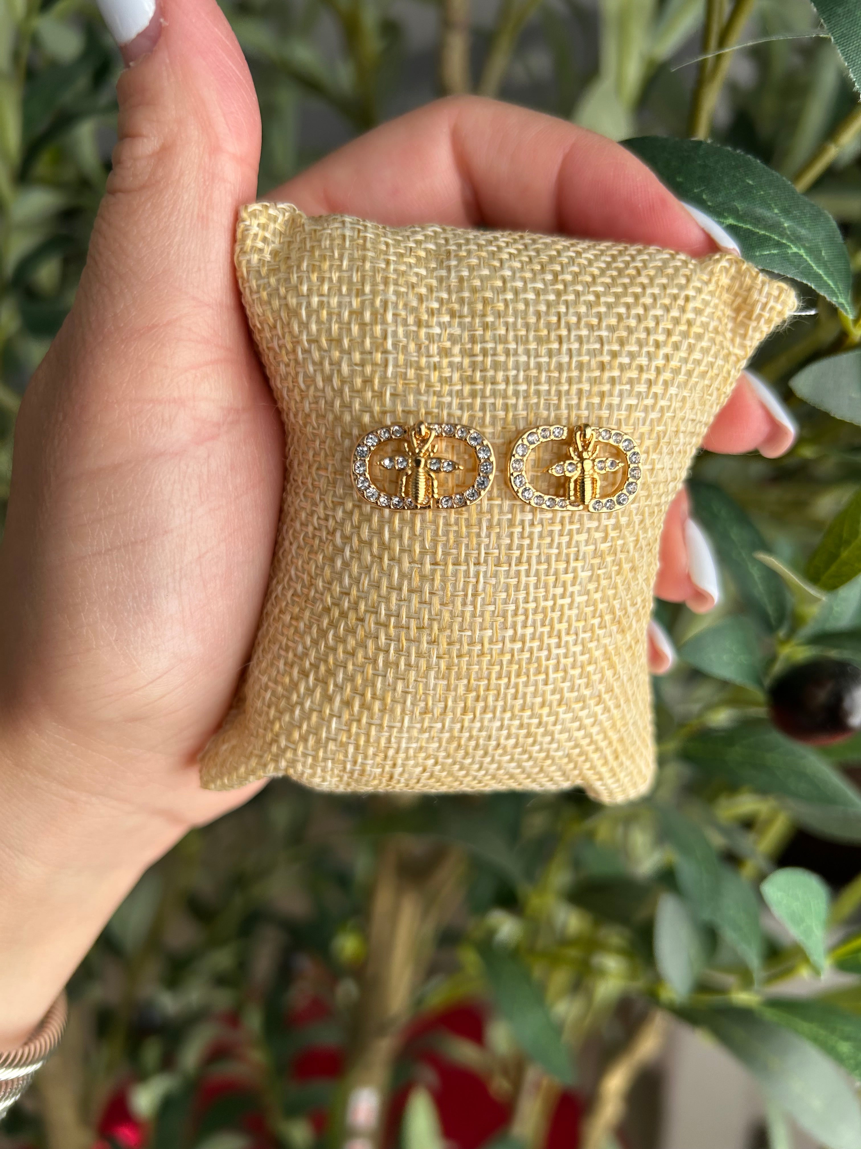 Cd bee earrings