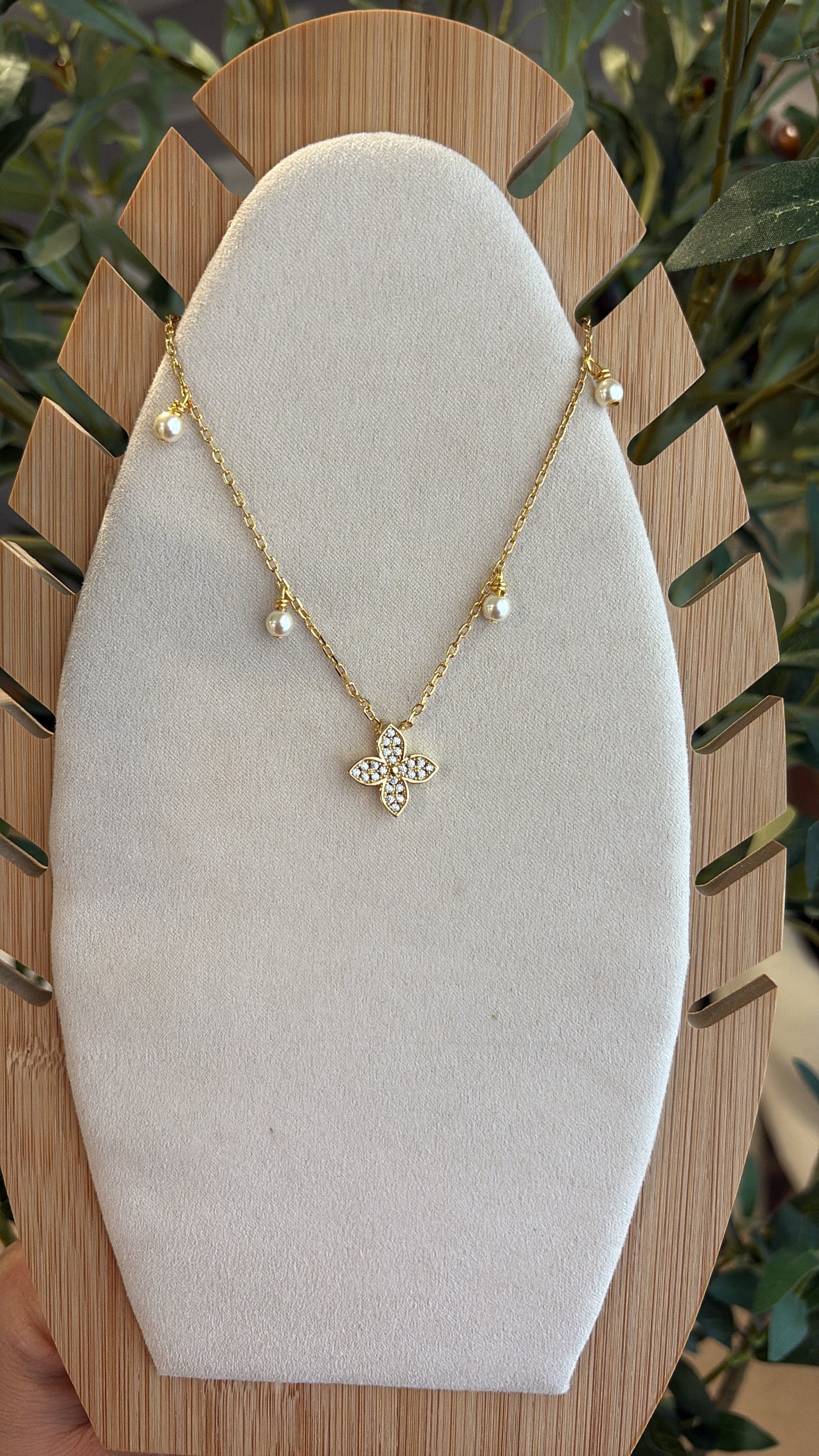 Lv necklace