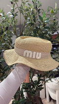 Miu hat