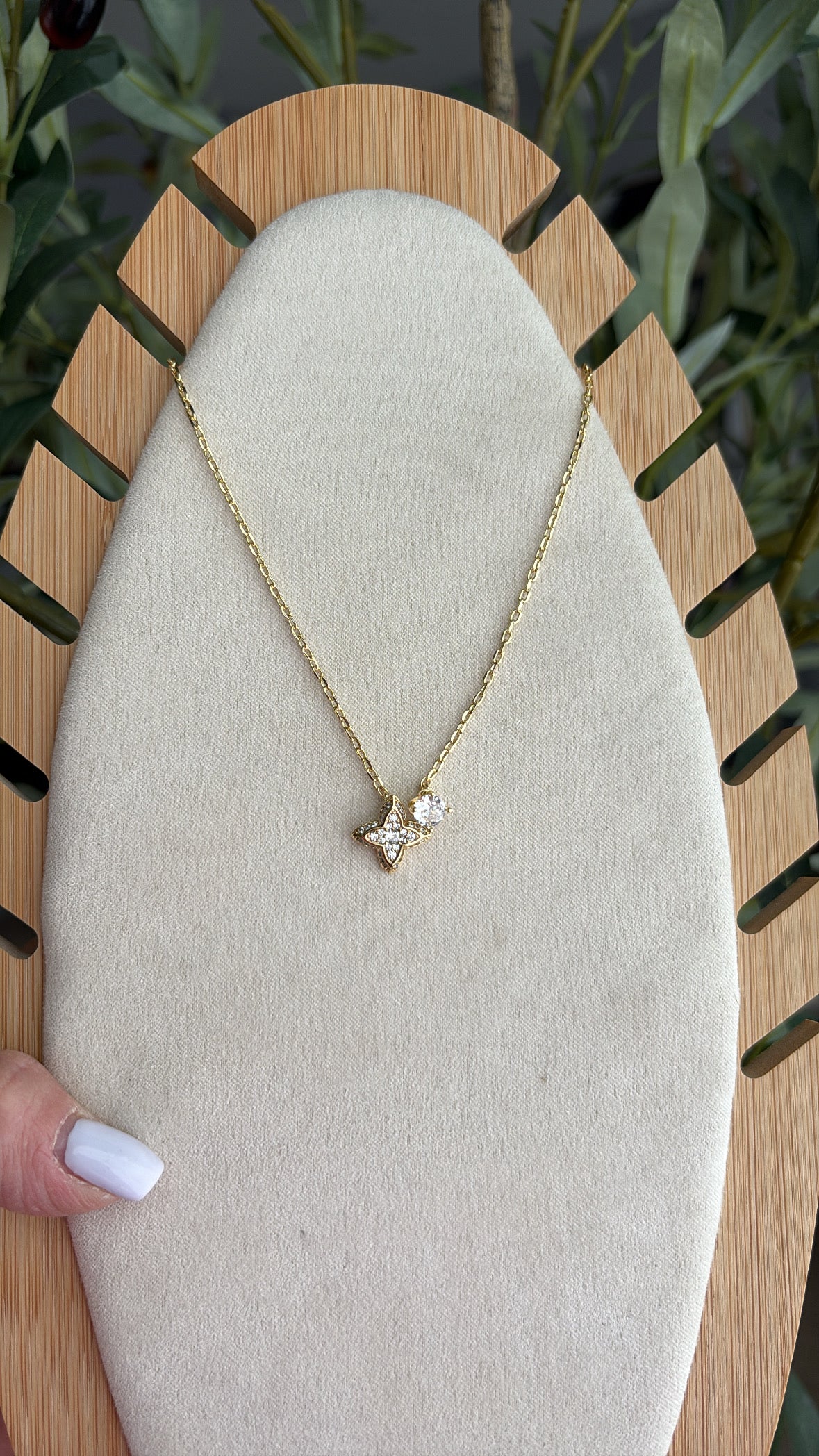 Miss diamond necklace