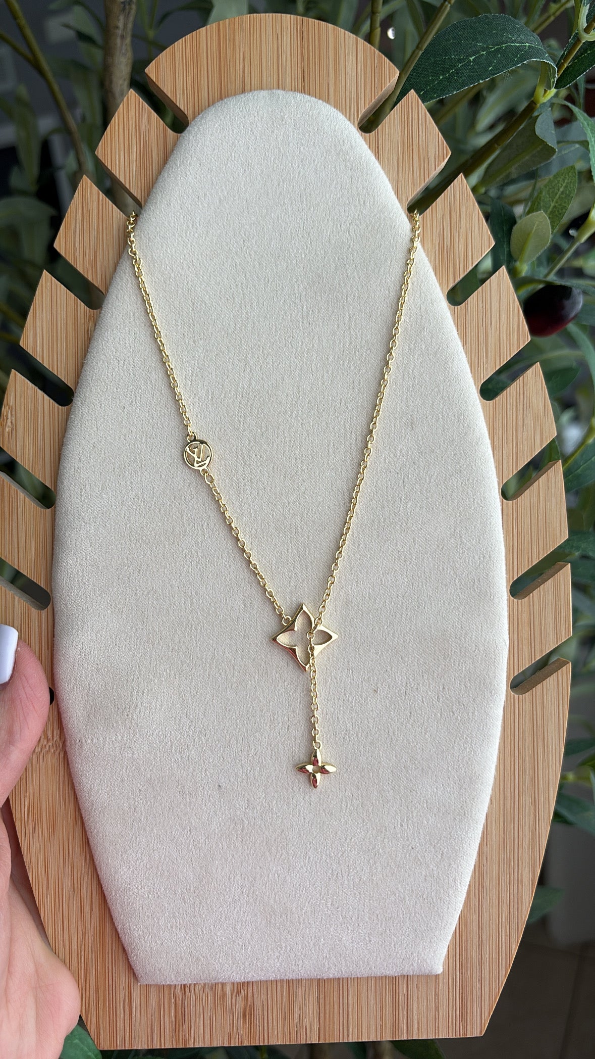 Miss Louis necklace