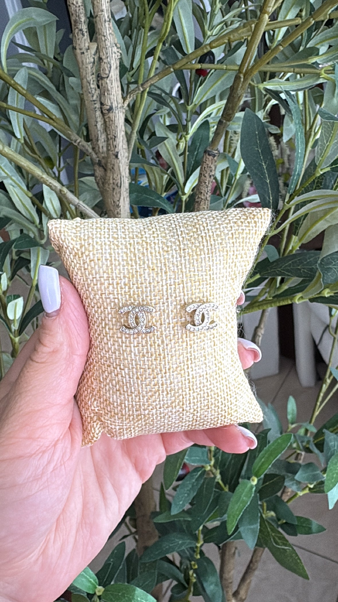 Cc earrings